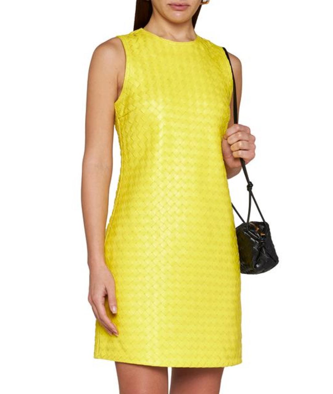 BOTTEGA VENETA Желтое кожаное коктейльное платье, фото 2