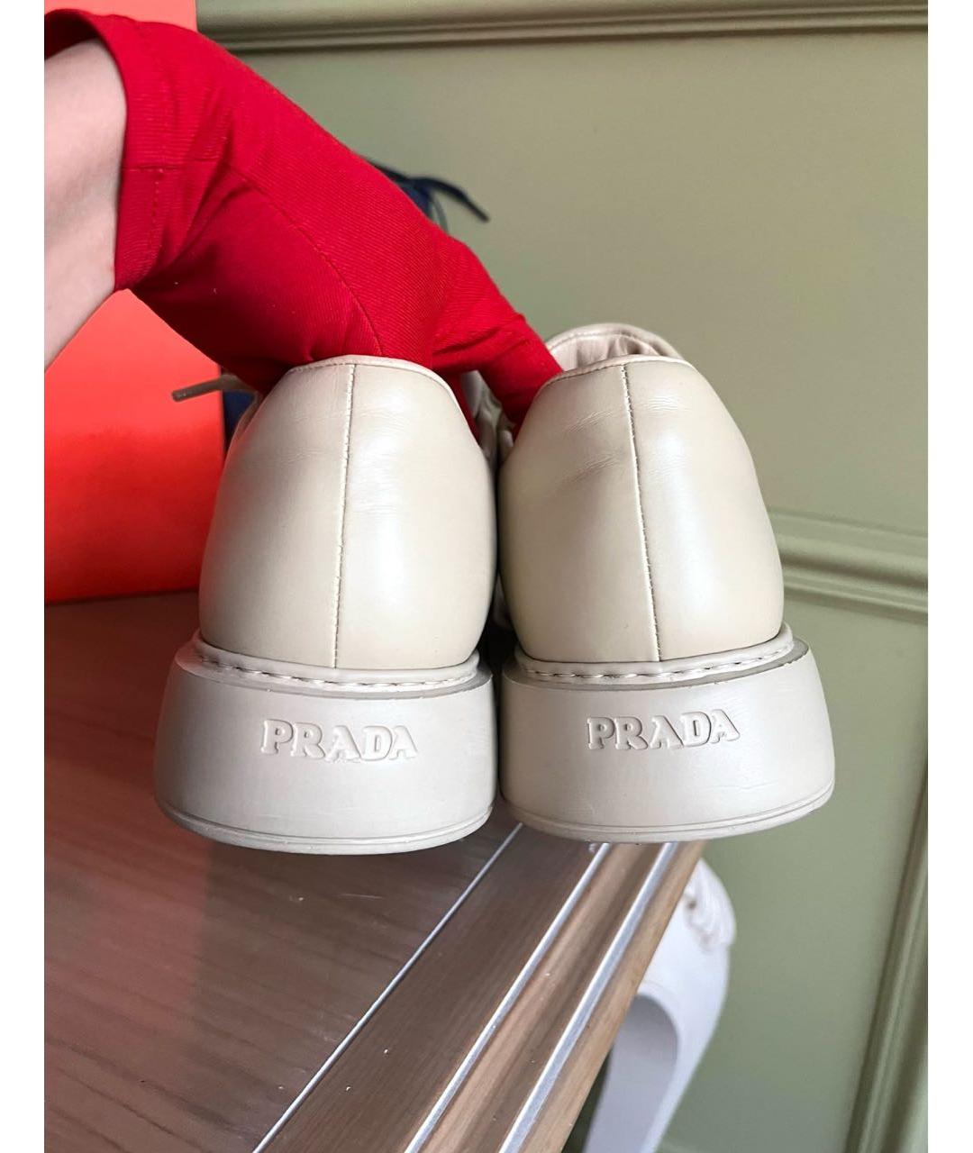 PRADA Бежевые кожаные кеды, фото 3