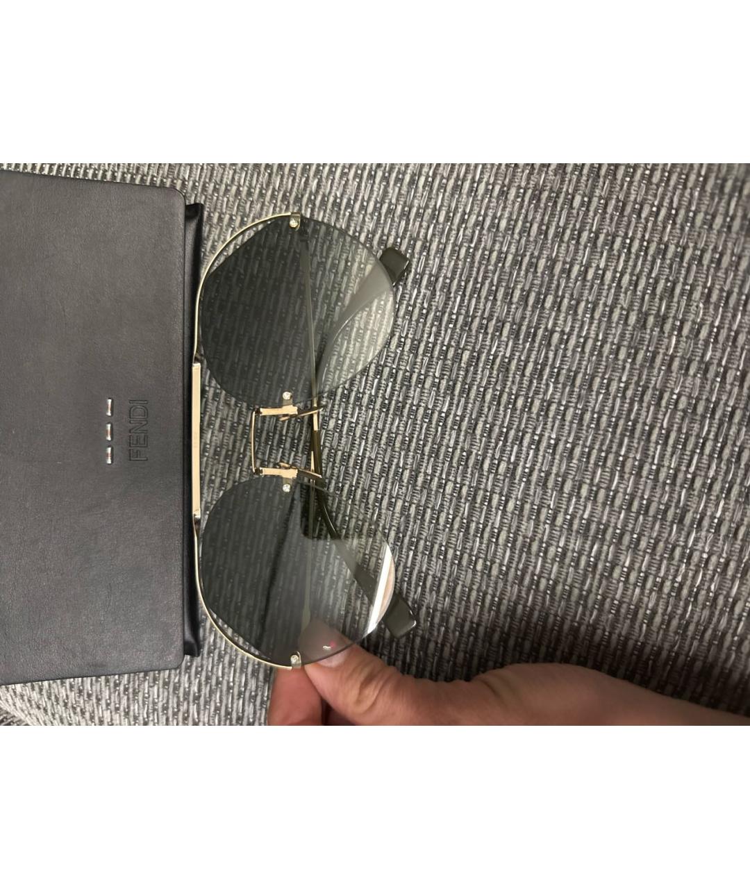 FENDI Антрацитовые металлические солнцезащитные очки, фото 2