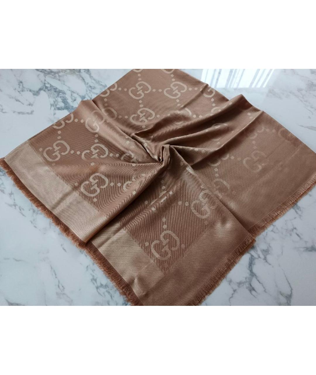 GUCCI Бежевый платок, фото 3