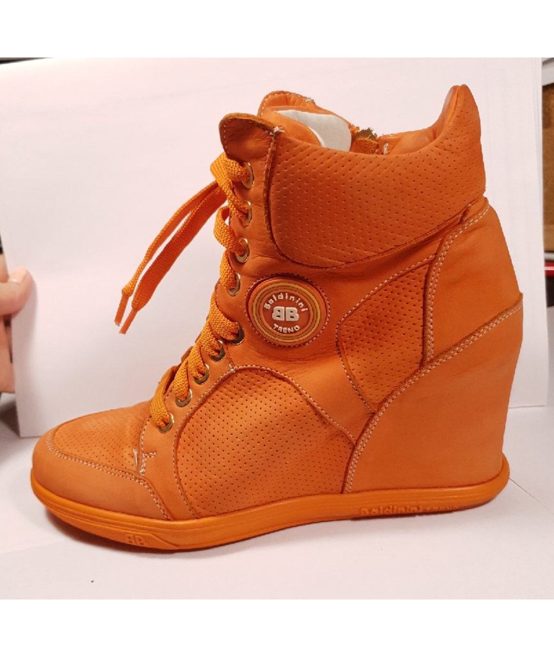 BALDININI Оранжевое нубуковые кроссовки, фото 6