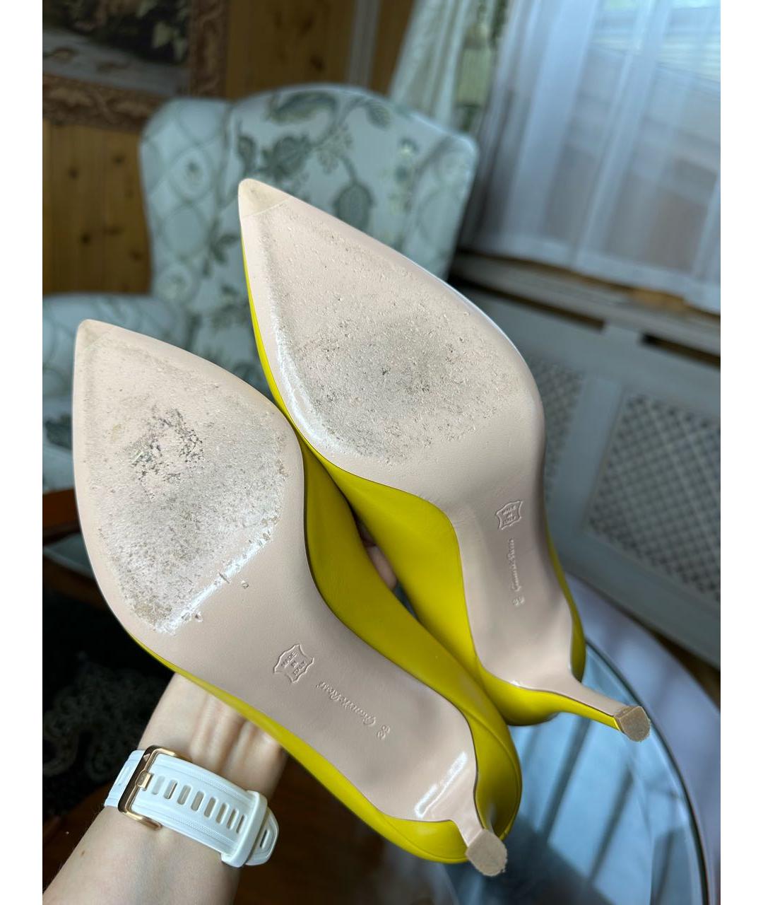 GIANVITO ROSSI Желтые кожаные туфли, фото 6