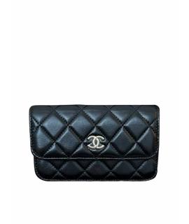 CHANEL Сумка через плечо