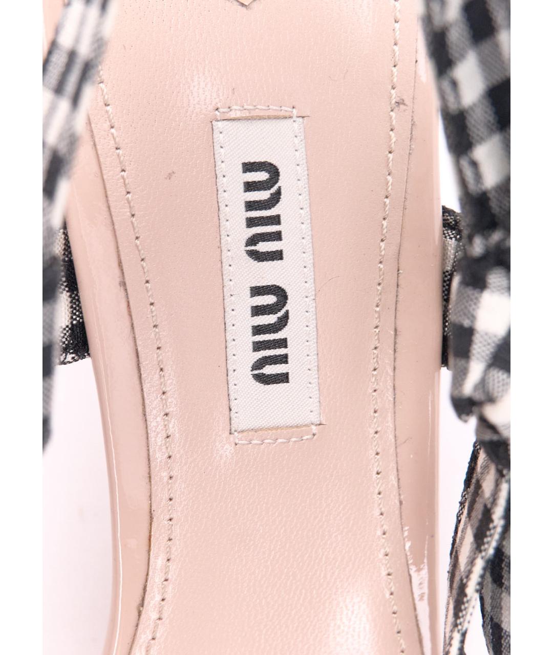 MIU MIU Бежевые туфли из лакированной кожи, фото 5