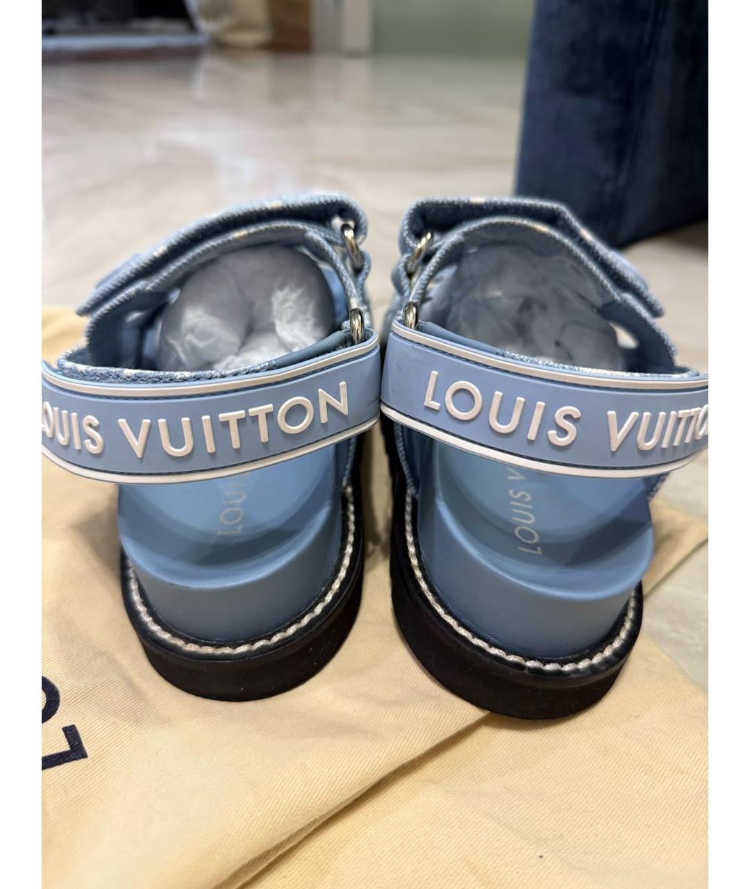 LOUIS VUITTON Голубые текстильные сандалии, фото 6
