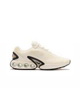 NIKE Низкие кроссовки / кеды