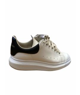 ALEXANDER MCQUEEN Низкие кроссовки / кеды