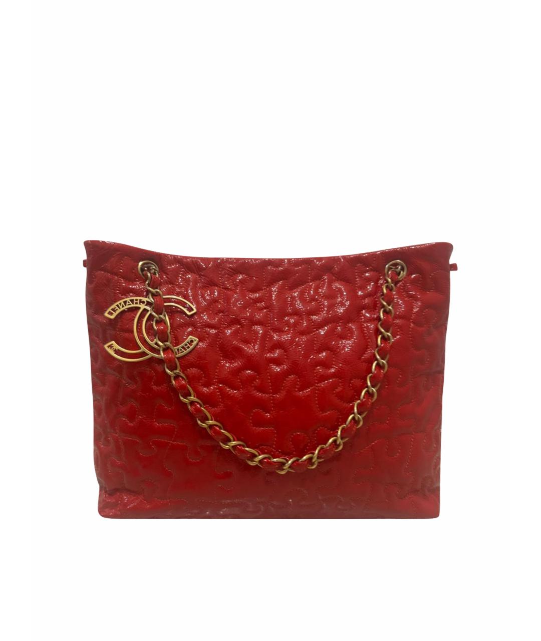 CHANEL Красная сумка тоут из лакированной кожи, фото 1