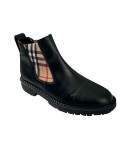 BURBERRY Высокие ботинки