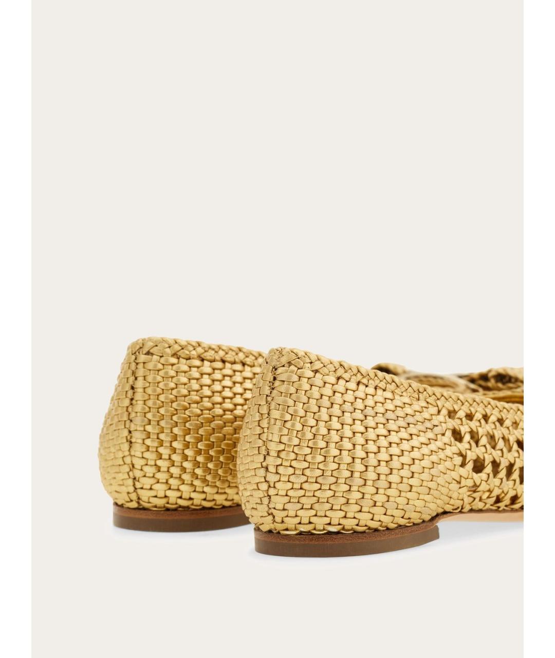 FERRAGAMO Бежевые кожаные балетки, фото 4