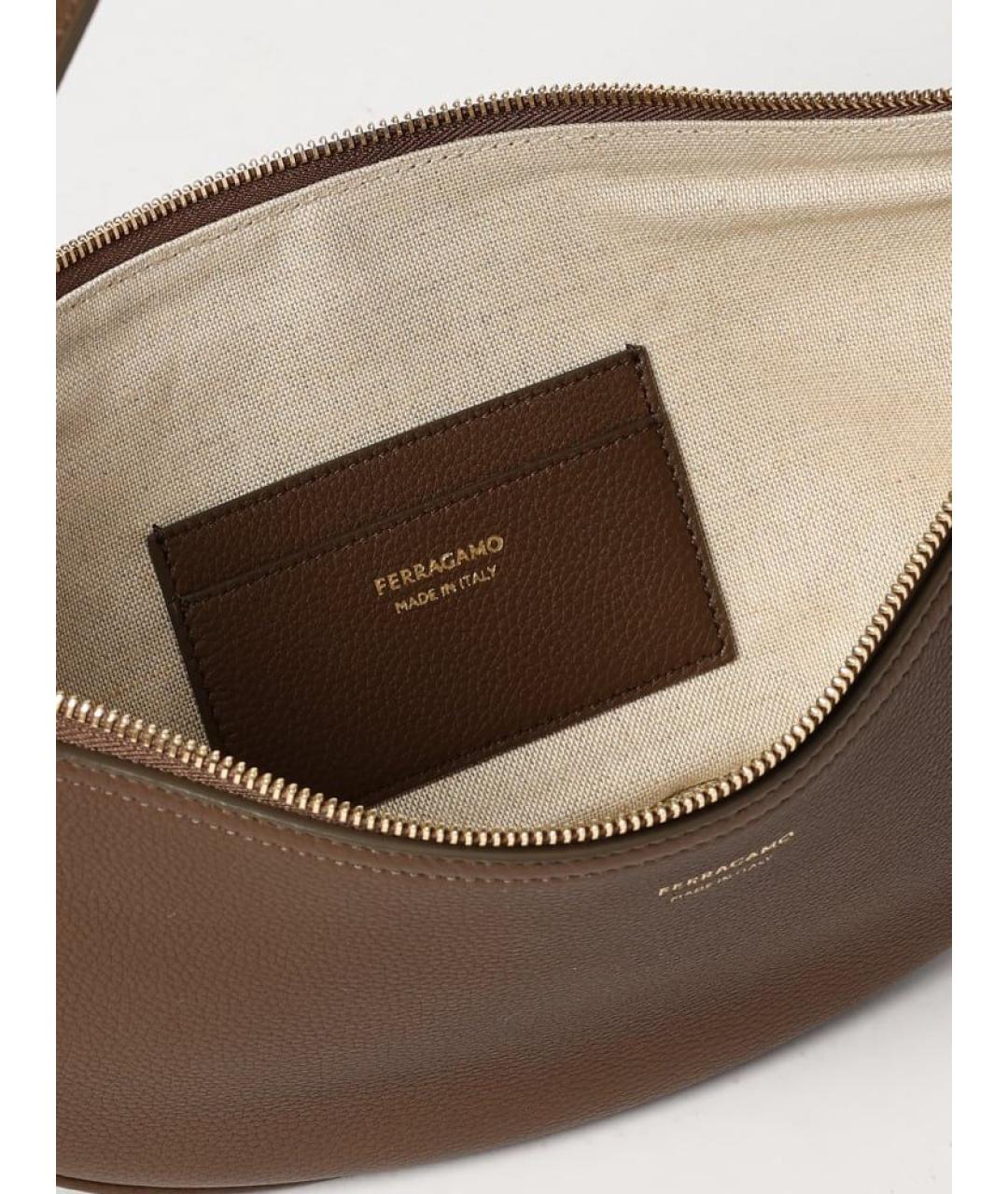 FERRAGAMO Коричневая кожаная сумка через плечо, фото 5