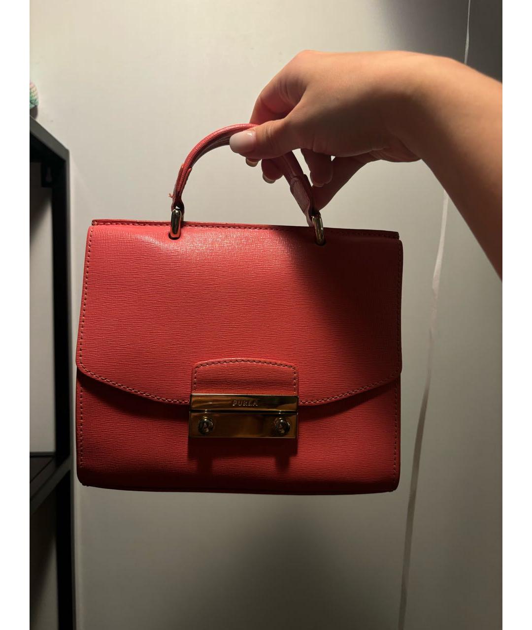 FURLA Коралловая кожаная сумка с короткими ручками, фото 2