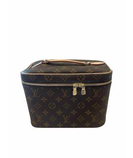 LOUIS VUITTON Косметичка