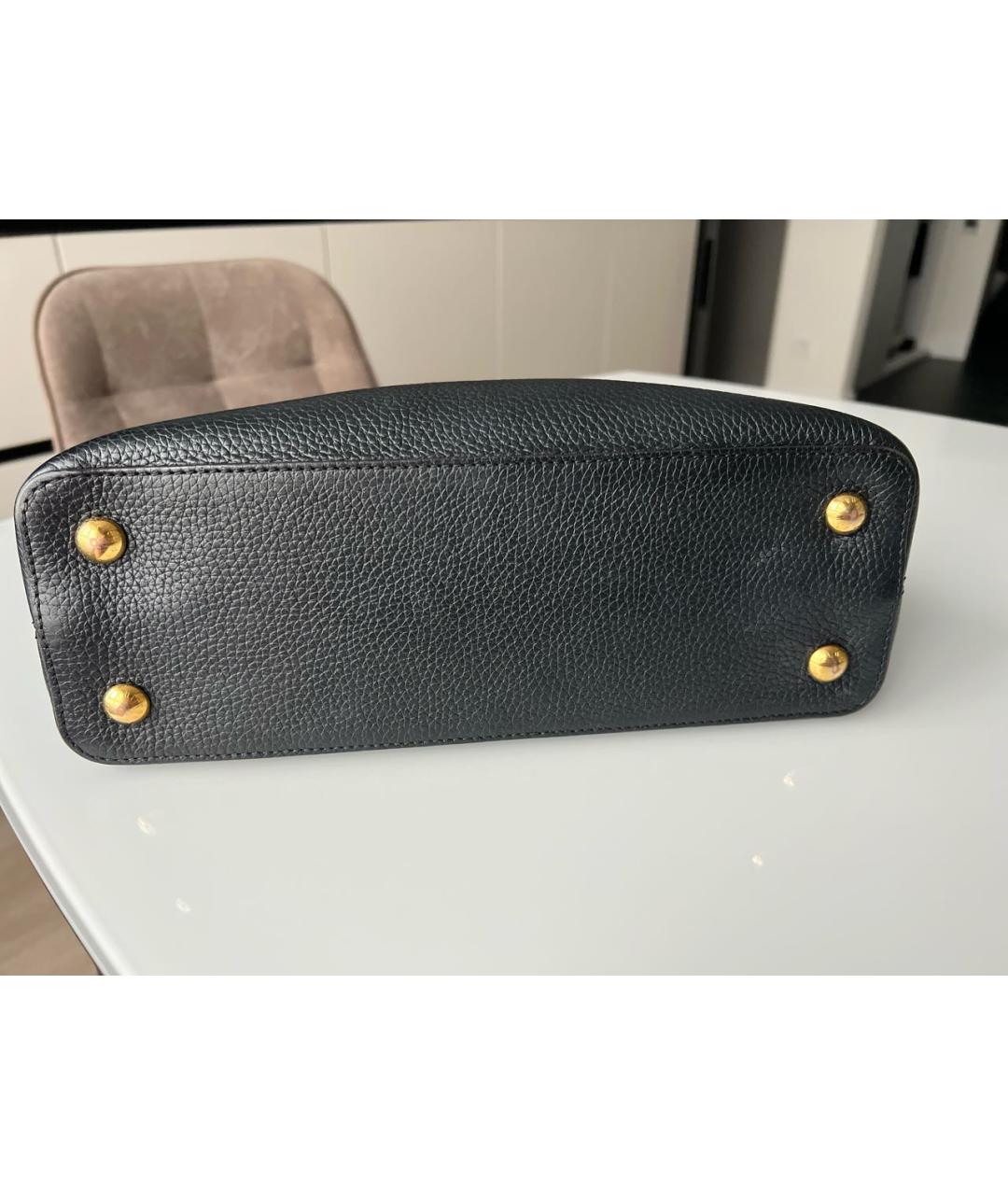 LOUIS VUITTON Черная кожаная сумка с короткими ручками, фото 7