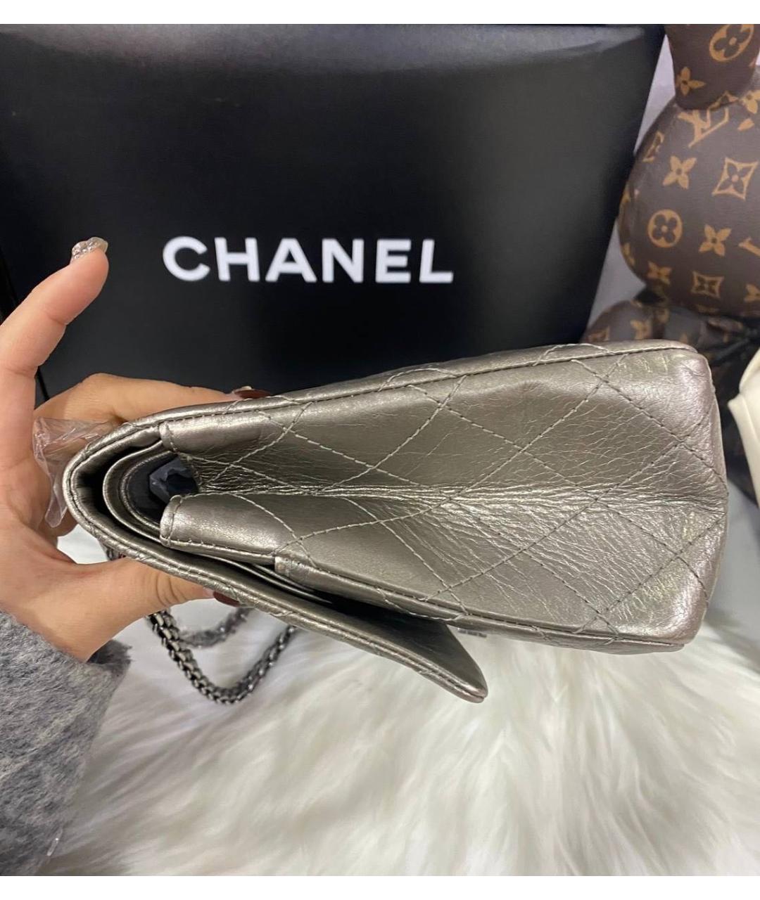CHANEL Серебряная кожаная сумка через плечо, фото 3