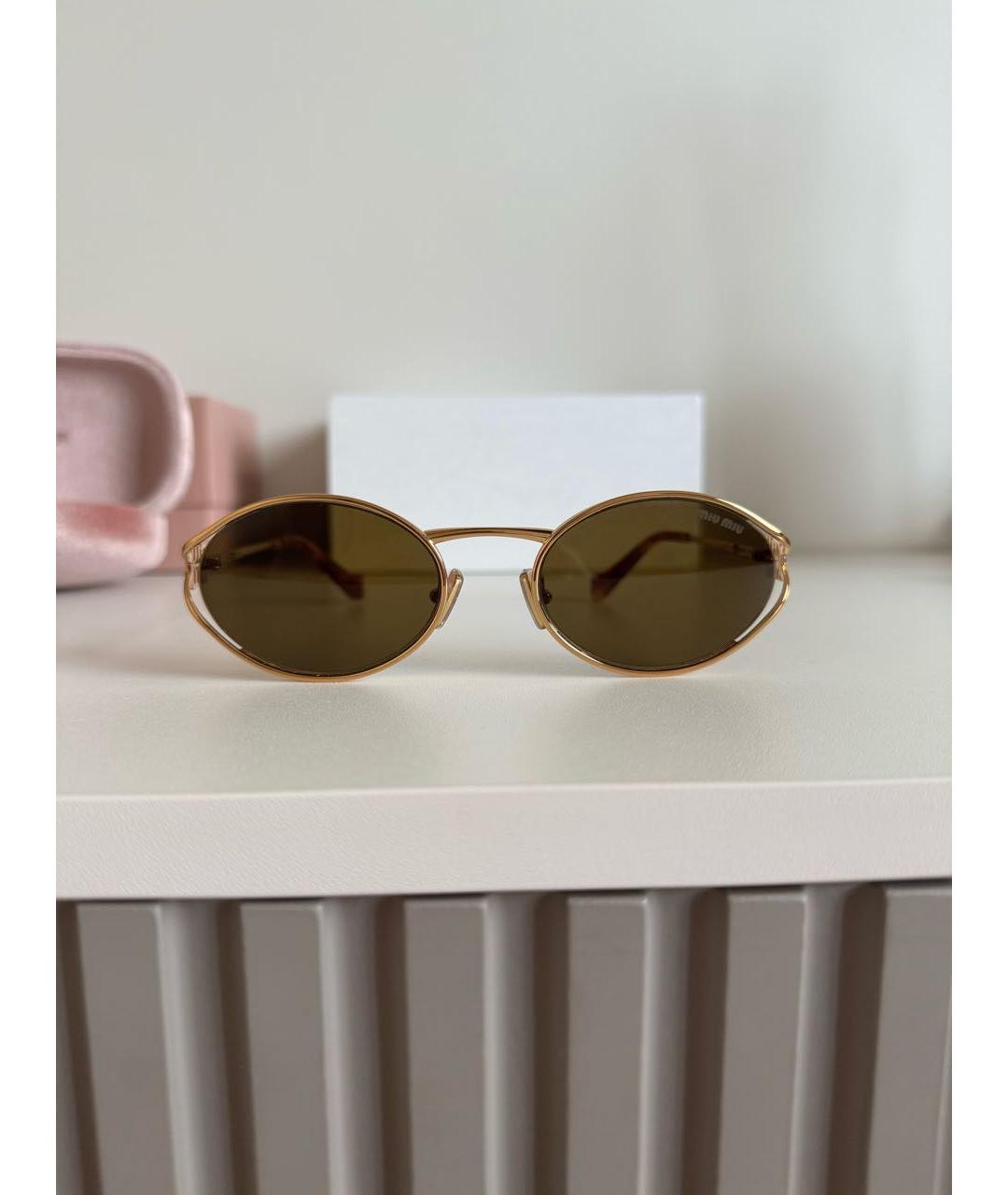 MIU MIU Золотые металлические солнцезащитные очки, фото 4