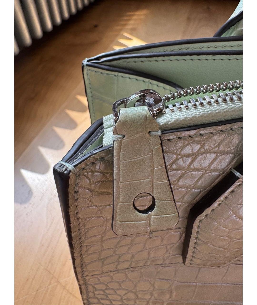 LOUIS VUITTON Бирюзовая кожаная сумка с короткими ручками, фото 4