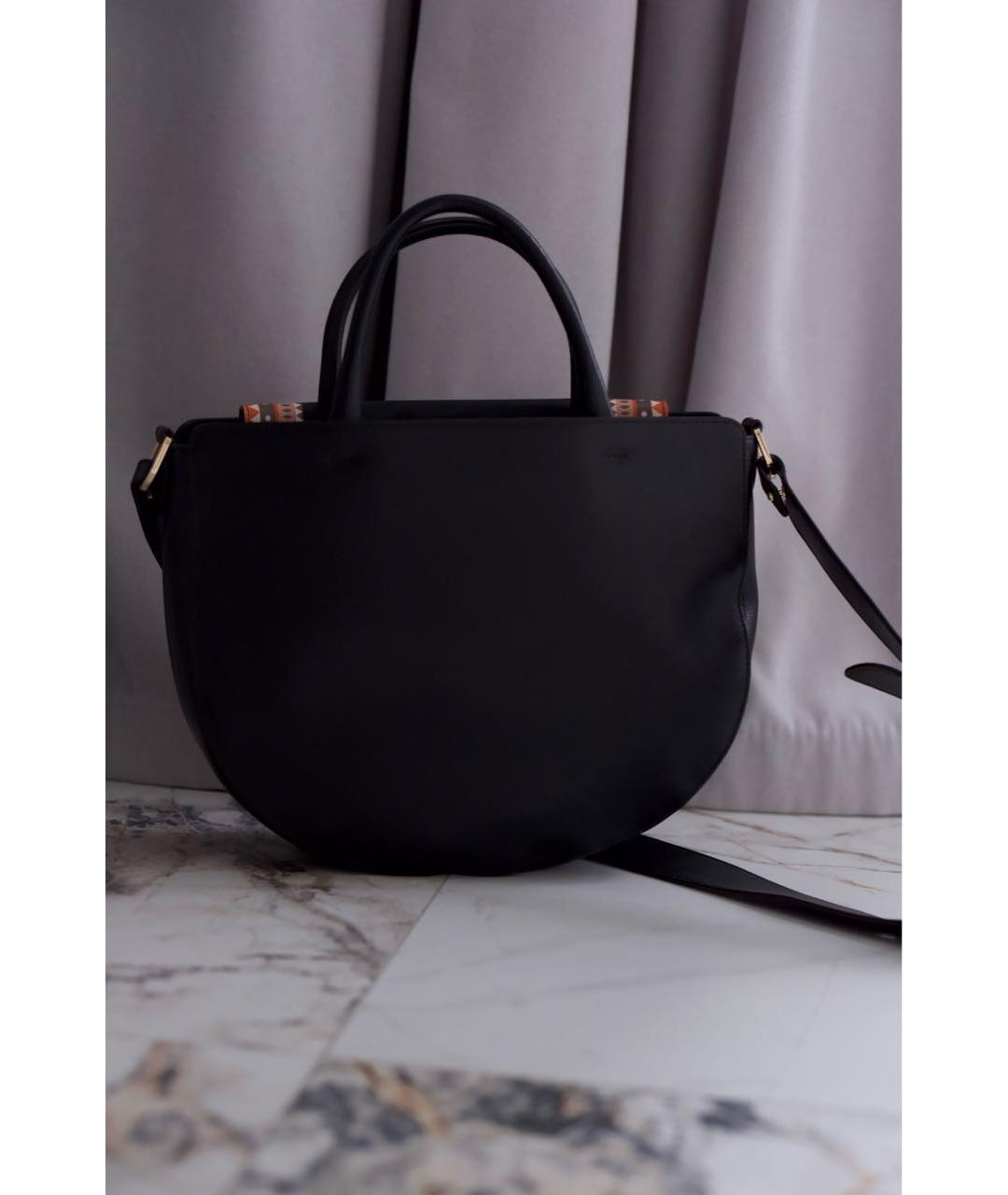 FURLA Черная кожаная сумка с короткими ручками, фото 3