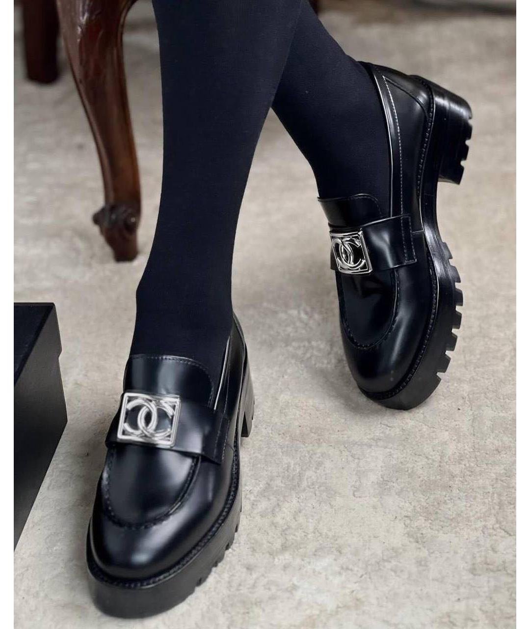 CHANEL Черные кожаные лоферы, фото 2