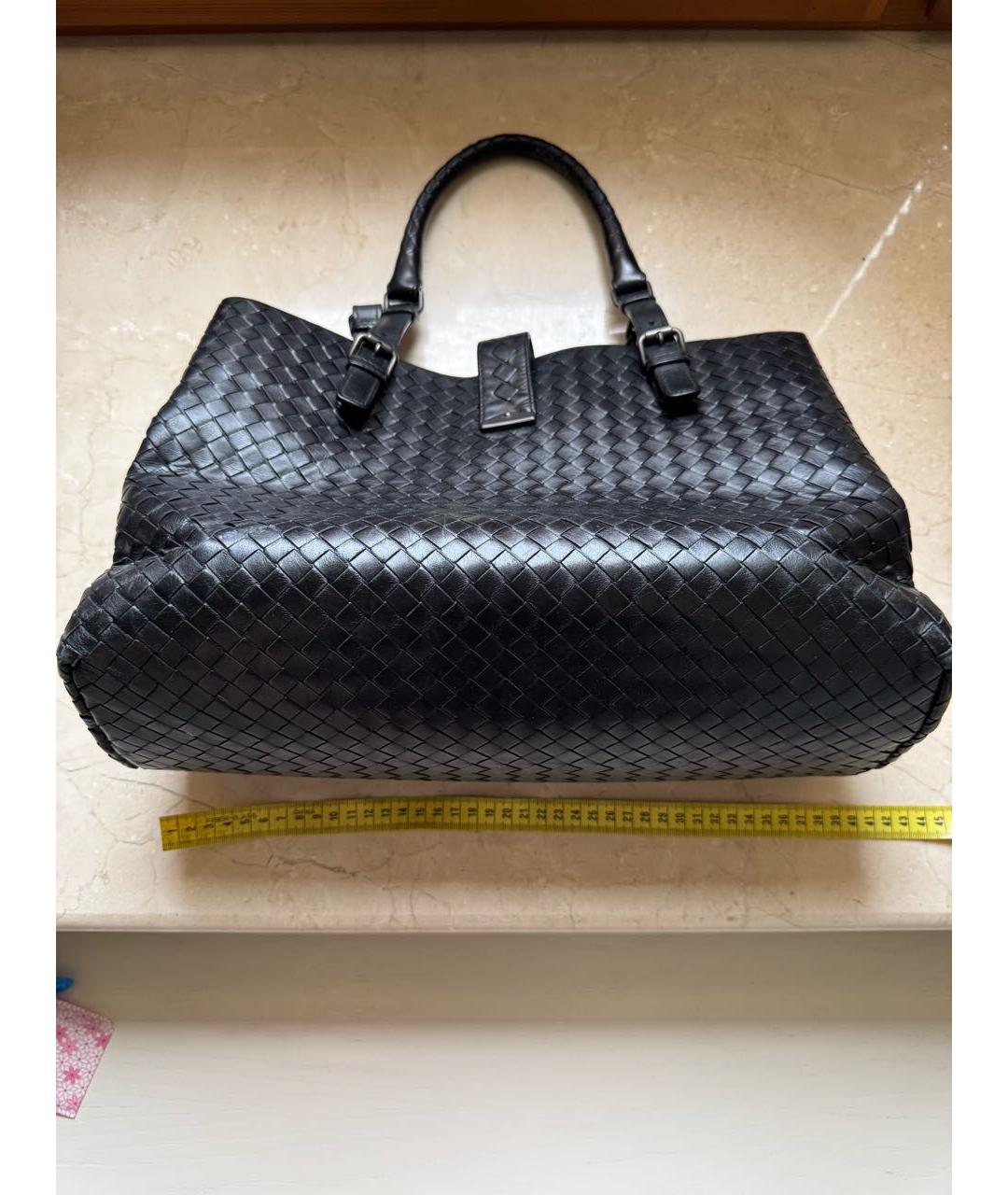 BOTTEGA VENETA Черная кожаная сумка тоут, фото 3