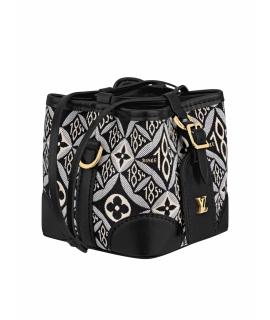 LOUIS VUITTON Сумка через плечо