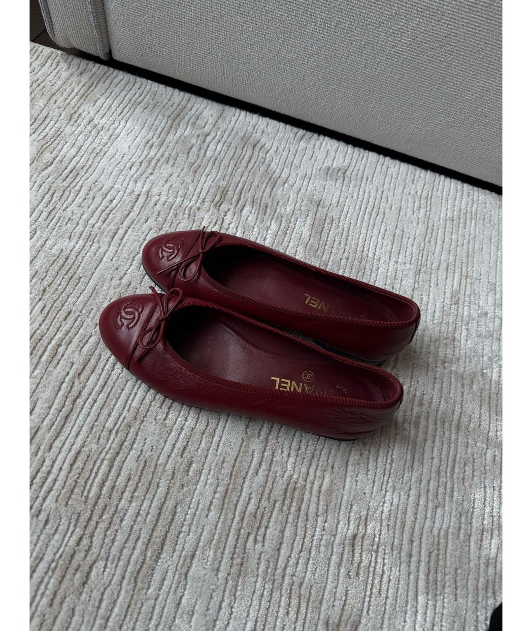 CHANEL Бордовые кожаные балетки, фото 3