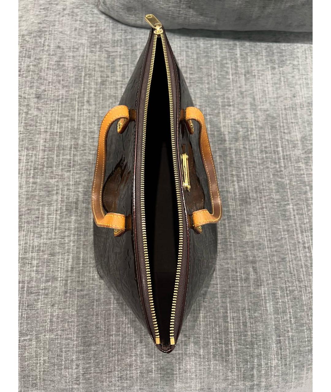LOUIS VUITTON Бордовая сумка тоут из лакированной кожи, фото 5