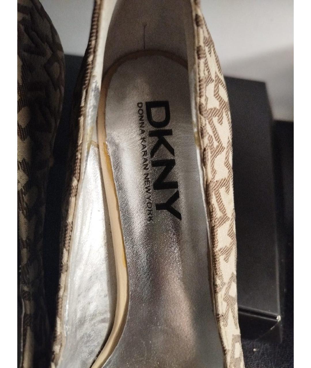 DKNY Бежевые текстильные туфли, фото 6
