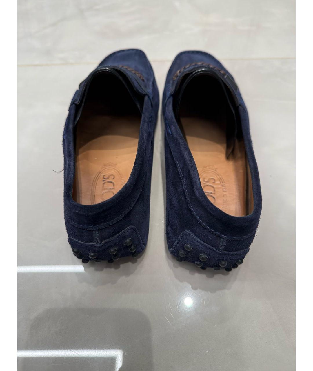 TOD'S Темно-синие замшевые мокасины, фото 4
