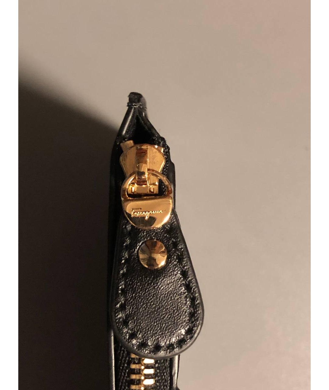FERRAGAMO Черный кожаный кардхолдер, фото 5