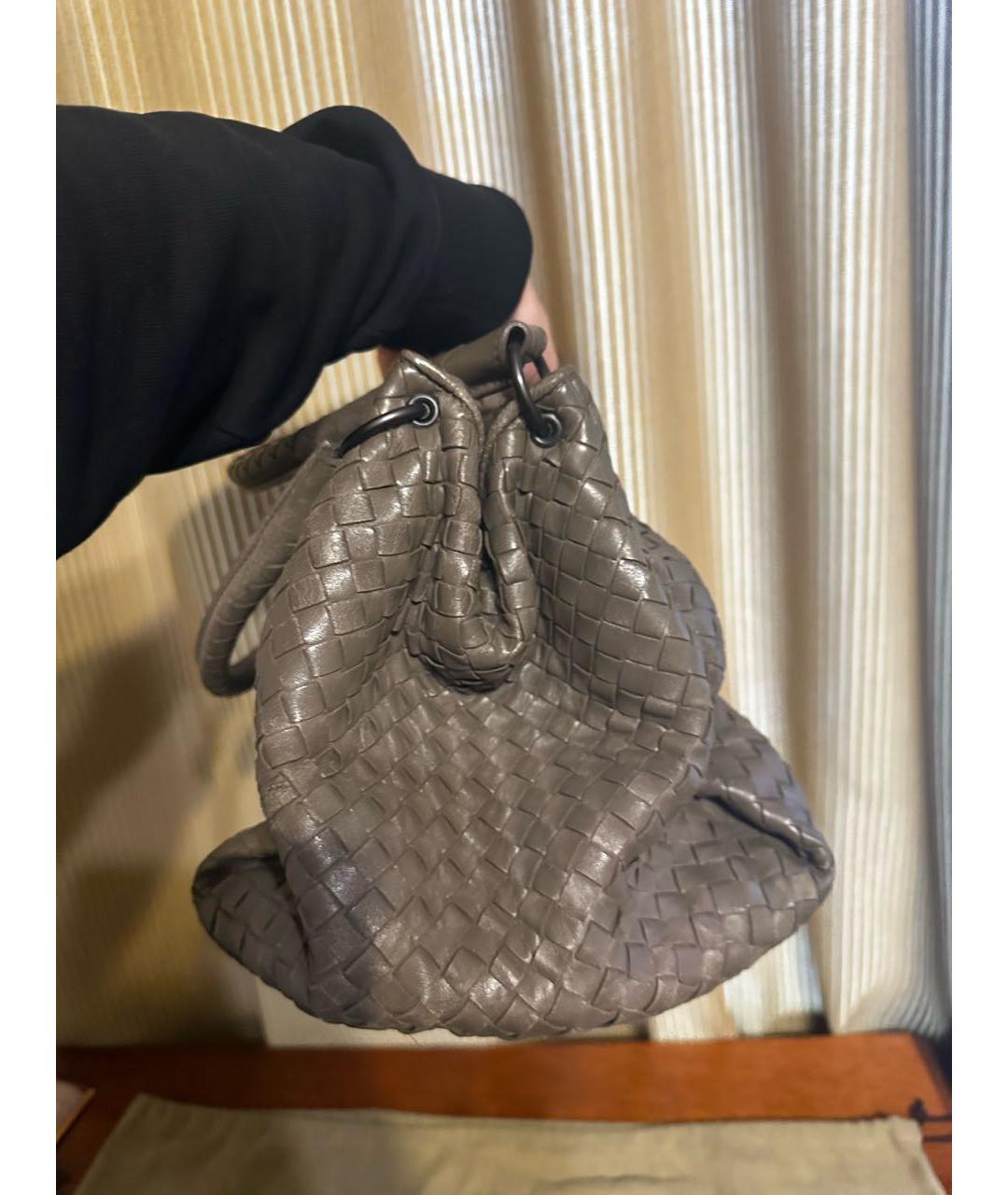 BOTTEGA VENETA Коричневая кожаная сумка с короткими ручками, фото 6