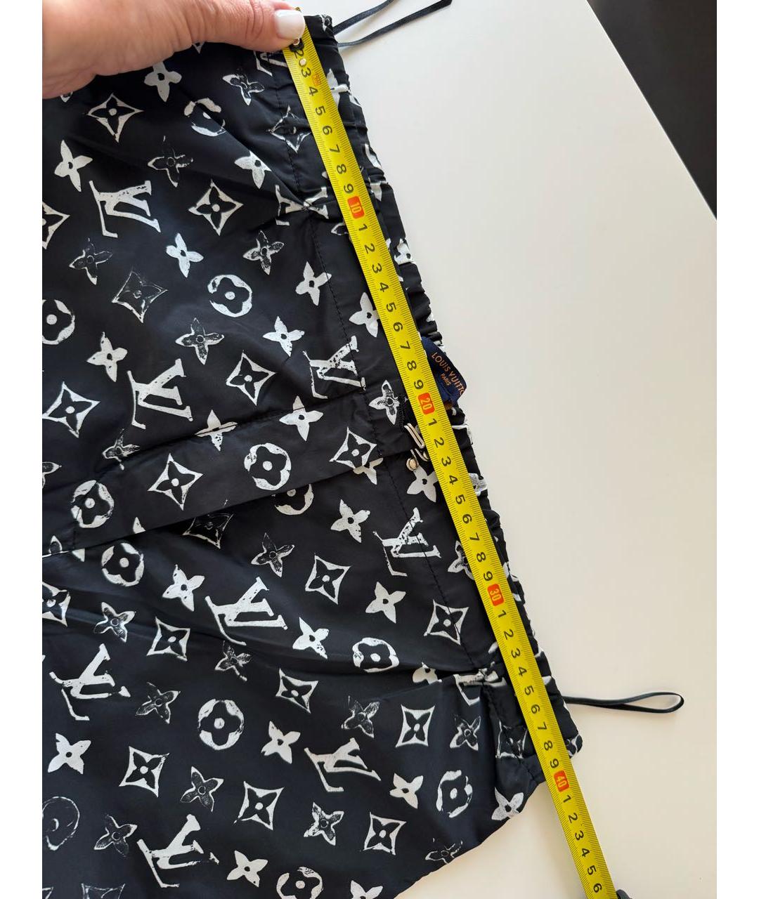 LOUIS VUITTON Черные полиамидовые спортивные брюки и шорты, фото 6