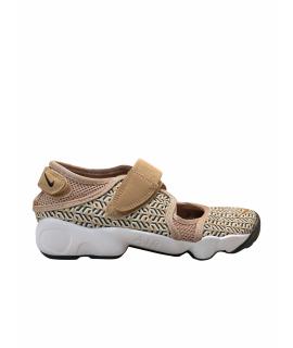 NIKE Кроссовки