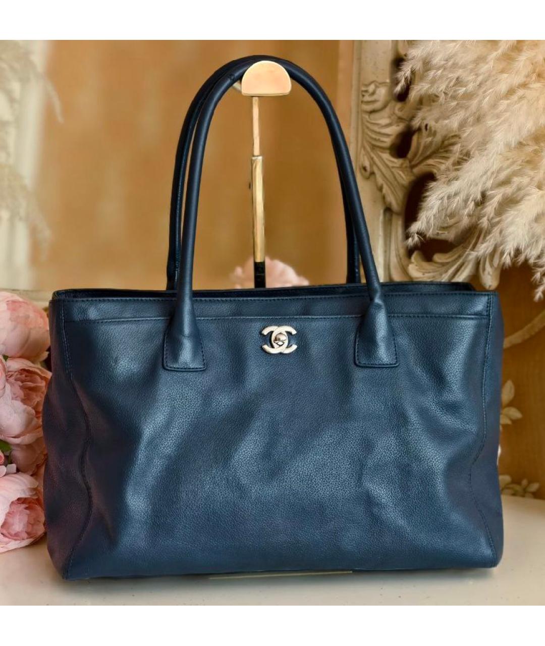 CHANEL Синяя кожаная сумка тоут, фото 2
