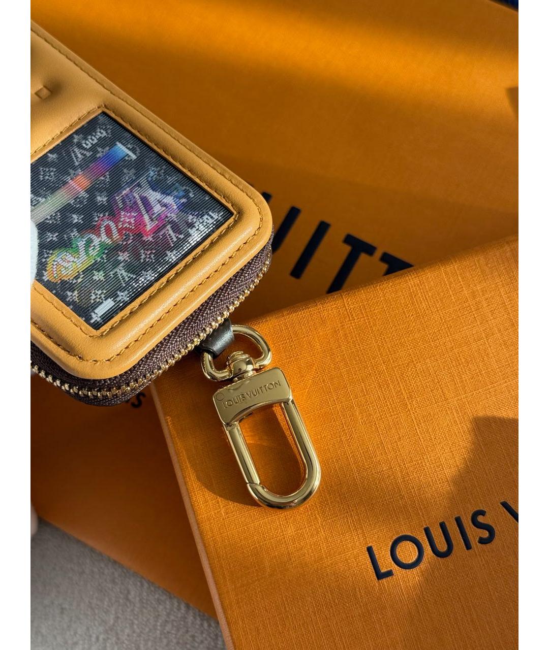 LOUIS VUITTON Оранжевый брелок, фото 6