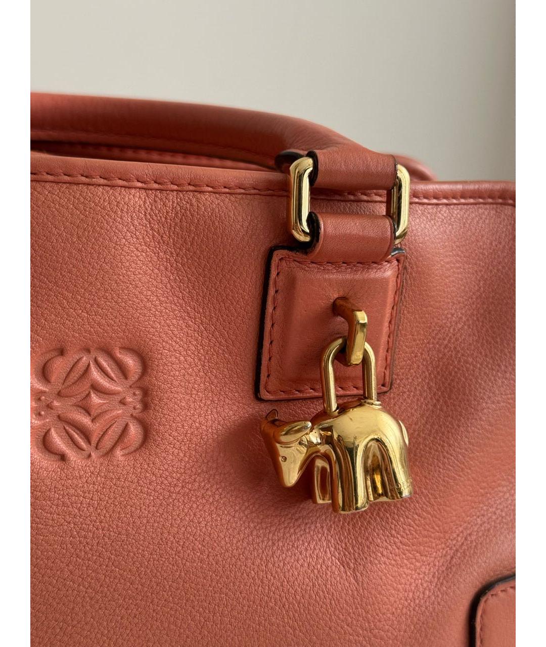 LOEWE Коралловая кожаная сумка с короткими ручками, фото 6
