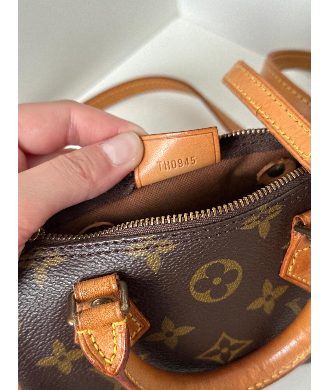 LOUIS VUITTON Коричневая сумка с короткими ручками, фото 5