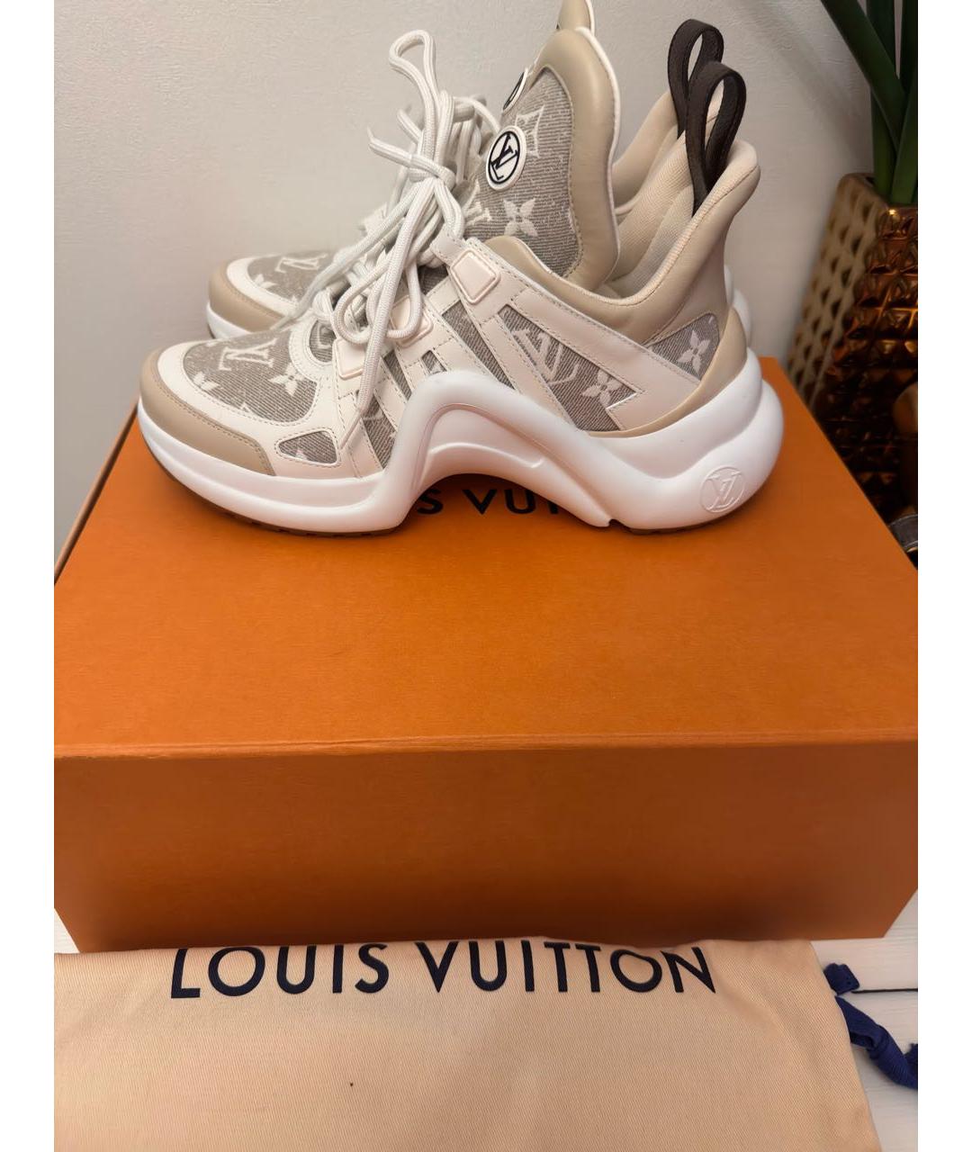 LOUIS VUITTON Бежевые кроссовки, фото 6