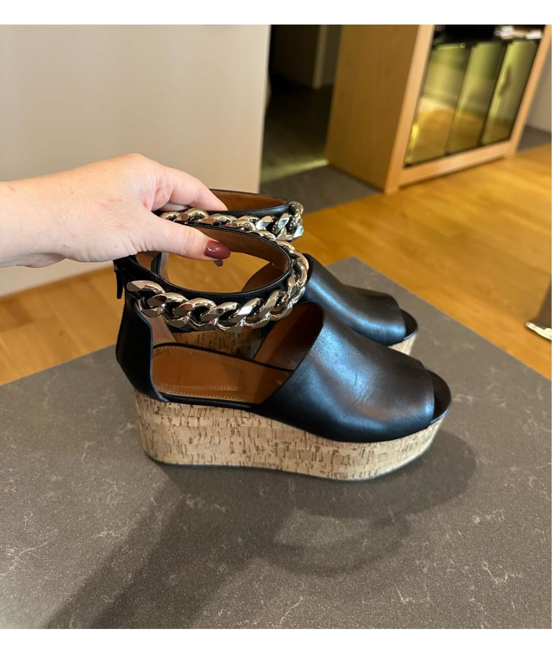 GIVENCHY Черные кожаные босоножки, фото 3