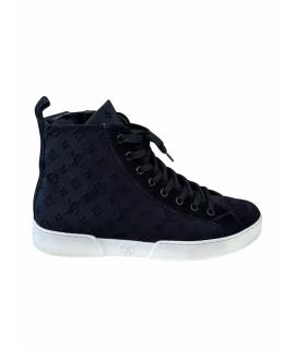 LOUIS VUITTON Кеды