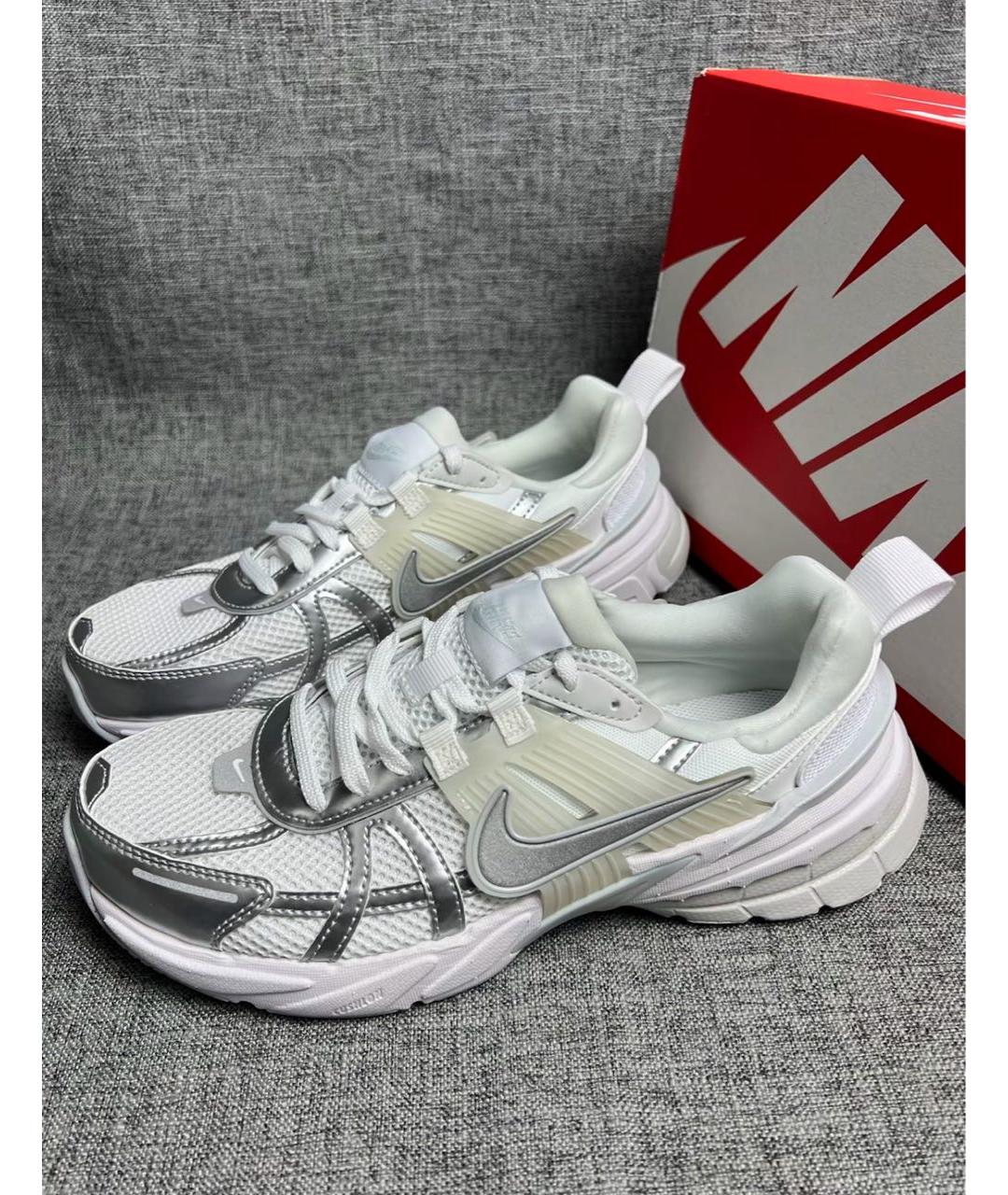 NIKE Серебряные низкие кроссовки / кеды, фото 3