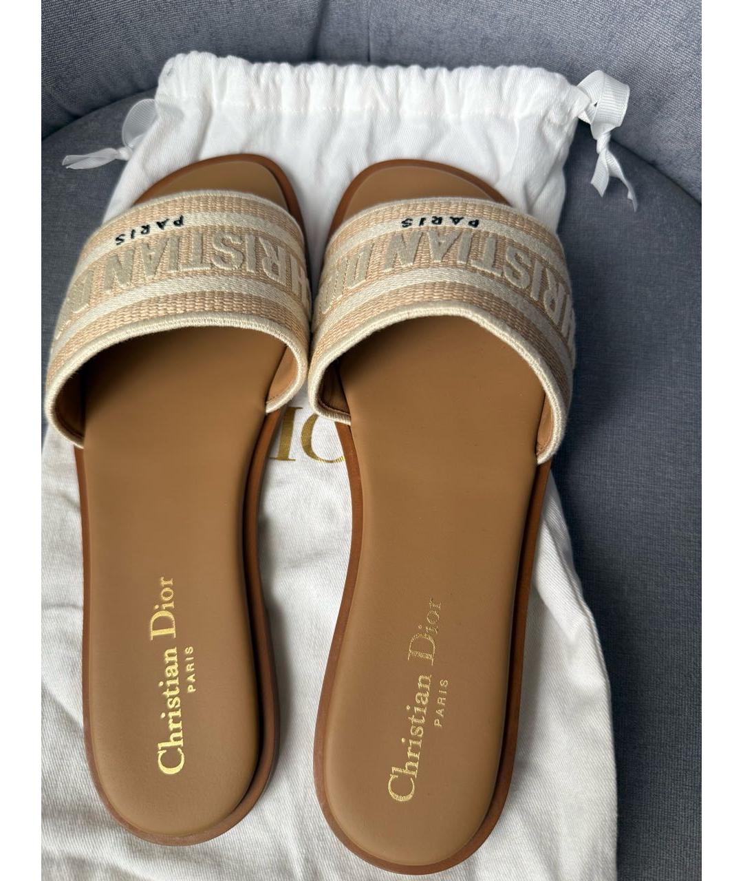 CHRISTIAN DIOR Бежевые текстильные шлепанцы, фото 4