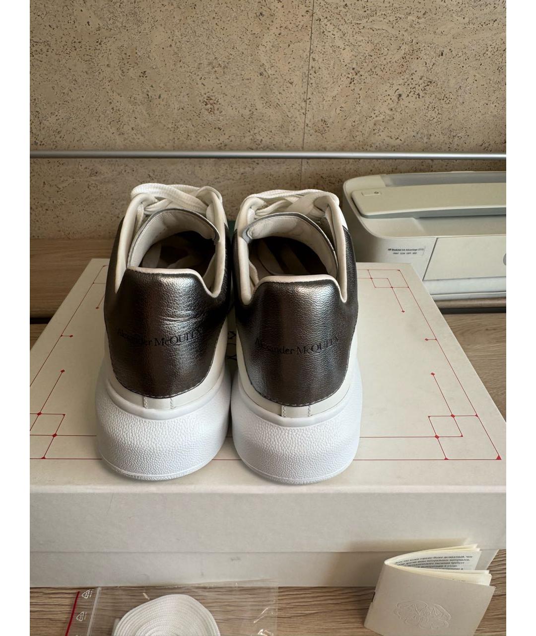 ALEXANDER MCQUEEN Белые кожаные кеды, фото 4