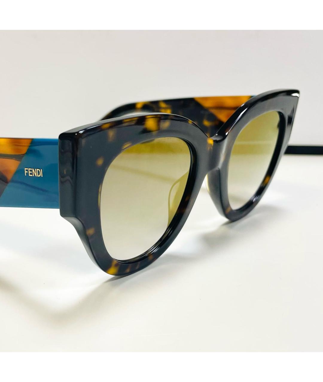 FENDI Мульти пластиковые солнцезащитные очки, фото 6
