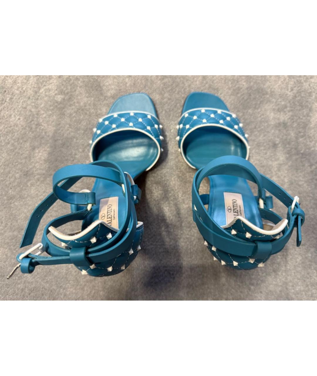 VALENTINO Голубые кожаные босоножки, фото 3