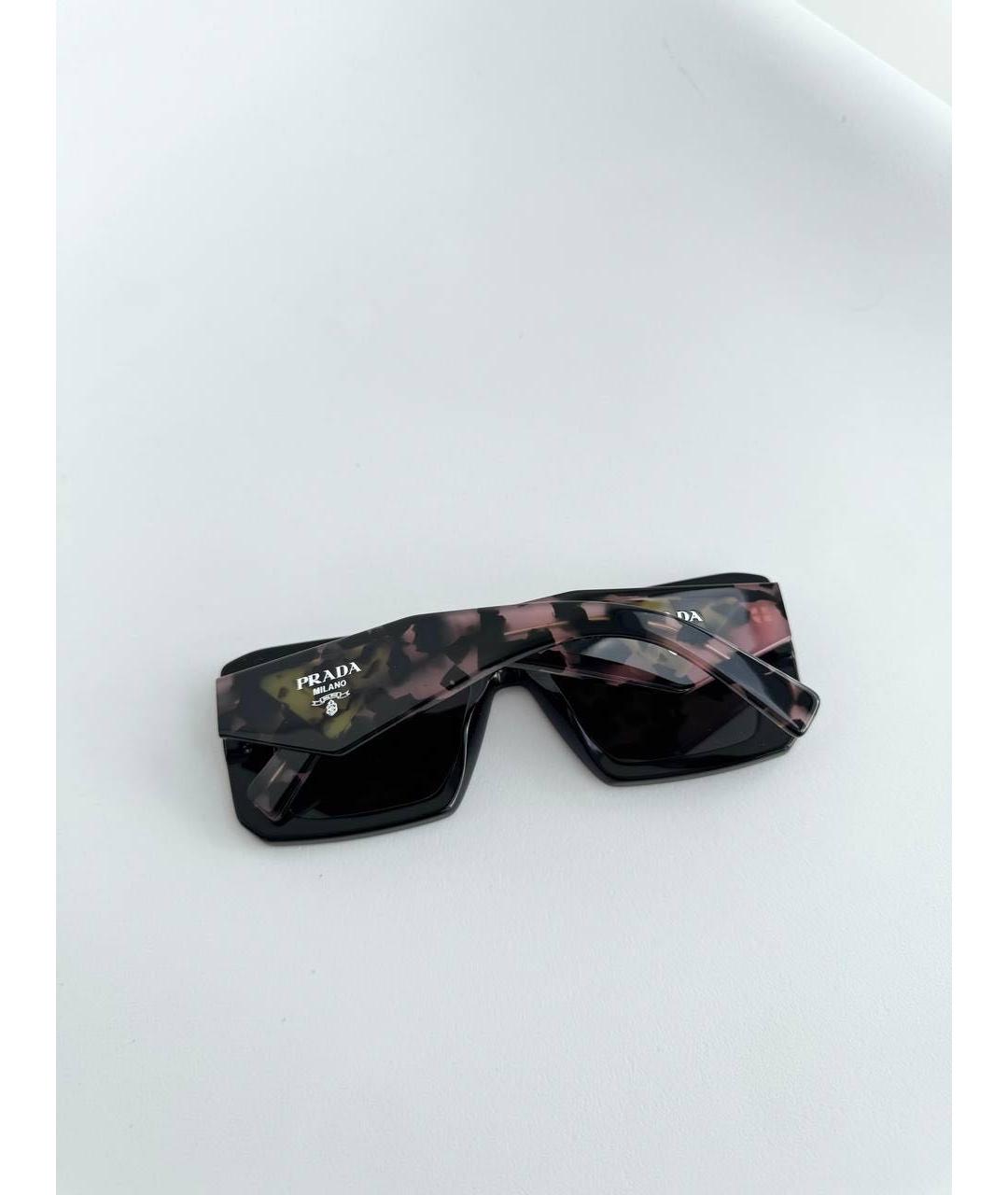PRADA Черные пластиковые солнцезащитные очки, фото 5