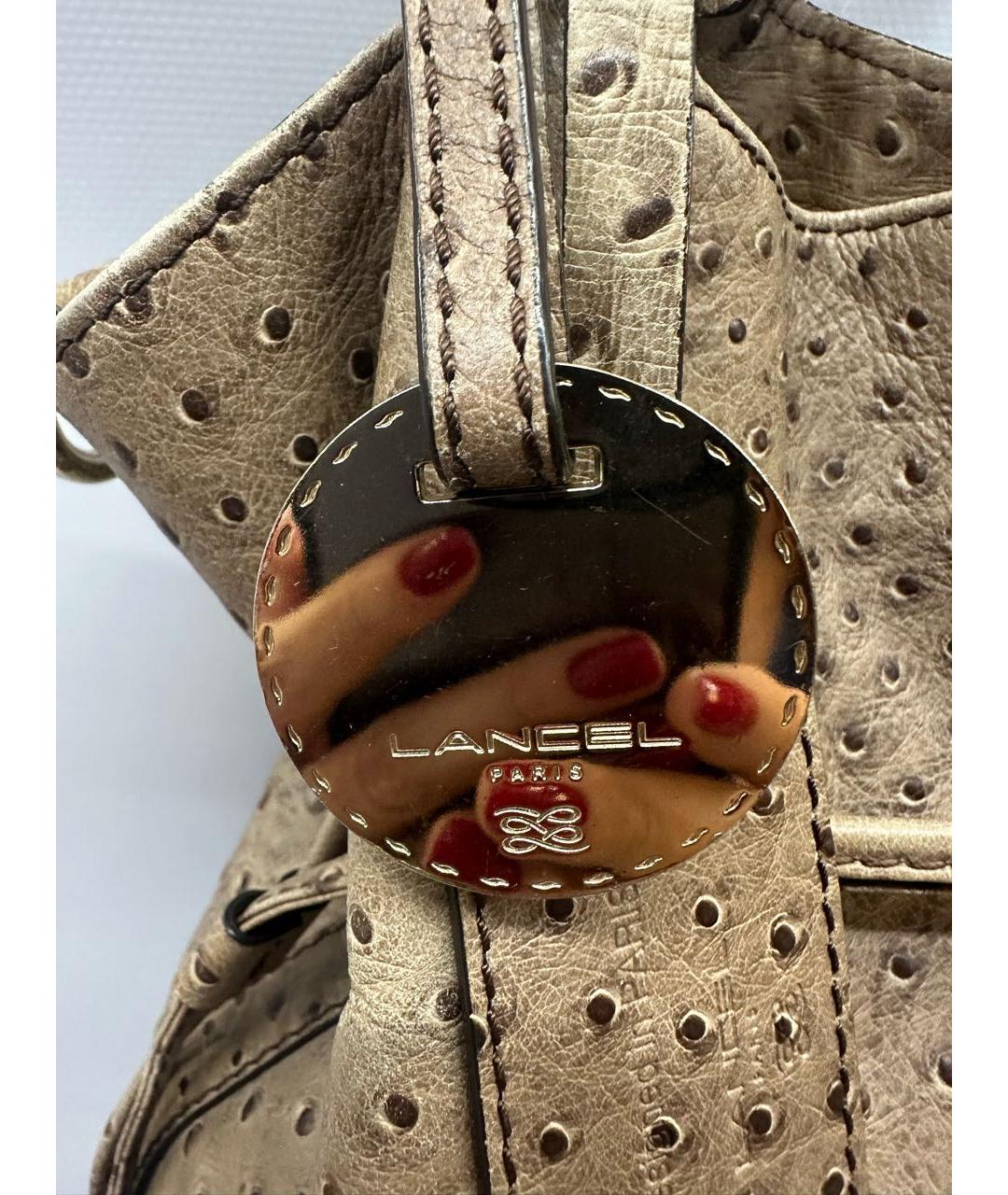 LANCEL Бежевая сумка с короткими ручками из экзотической кожи, фото 2