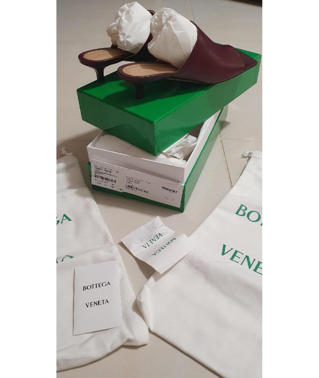 BOTTEGA VENETA Бордовые кожаные мюли, фото 6