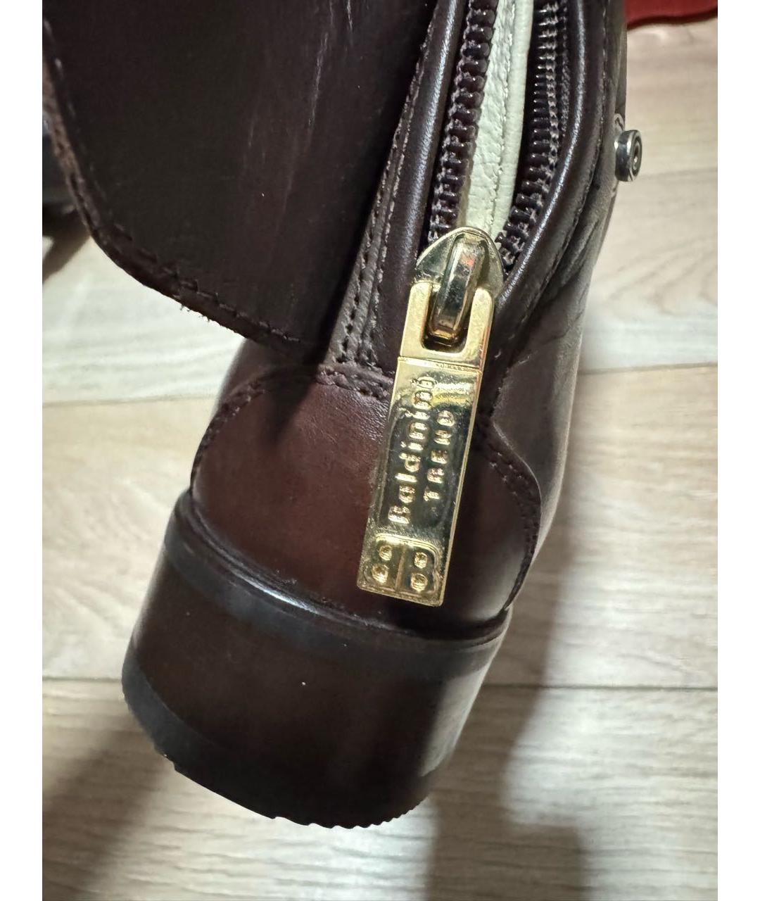 BALENCIAGA Коричневые кожаные сапоги, фото 4