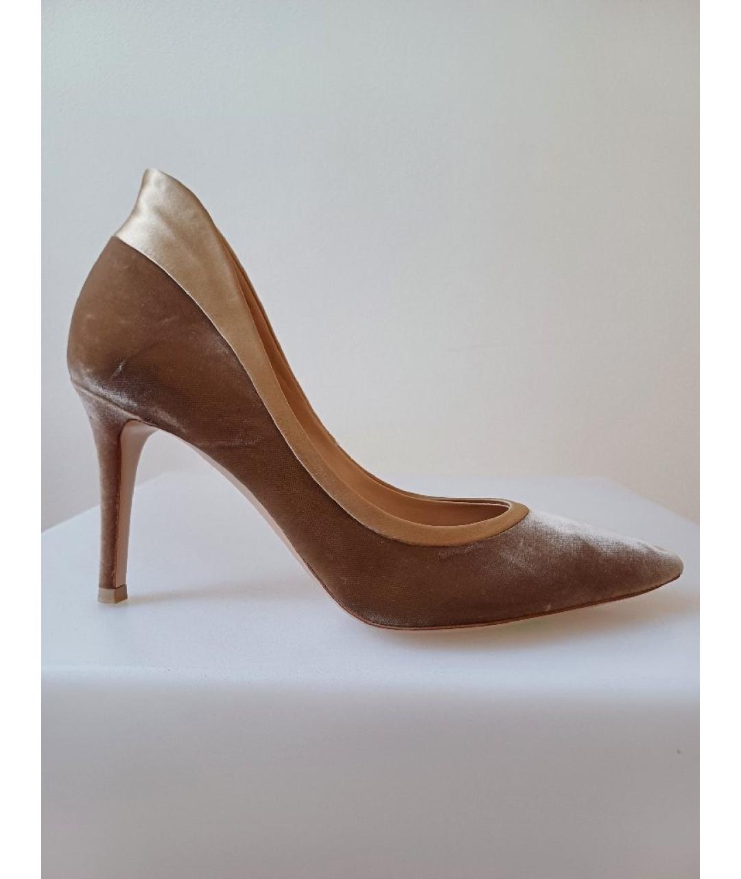 GIANVITO ROSSI Коричневые бархатные туфли, фото 8